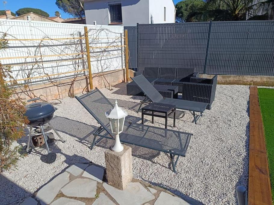 Au Calme / Clim / Barbecue / Parking /plage